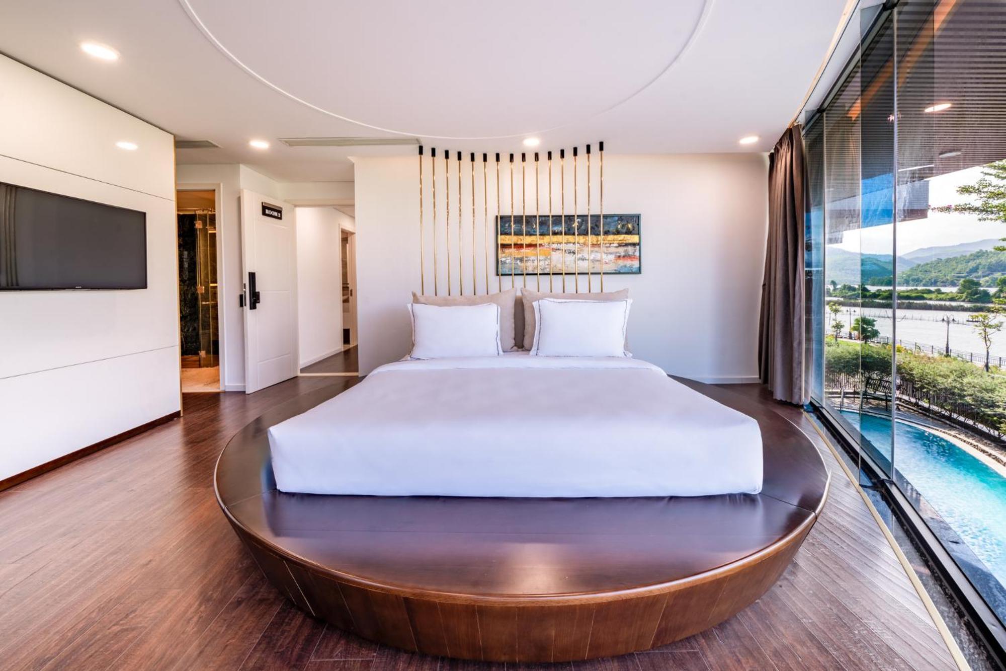 Cami Riverside Resort Da Nang Exterior photo
