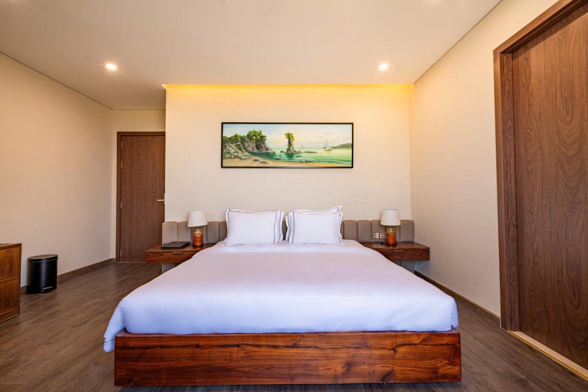 Cami Riverside Resort Da Nang Exterior photo