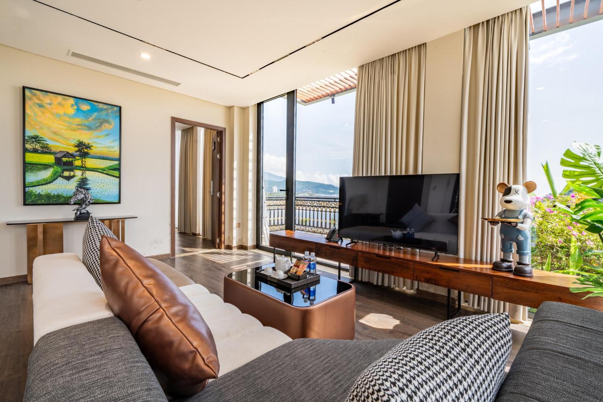 Cami Riverside Resort Da Nang Exterior photo